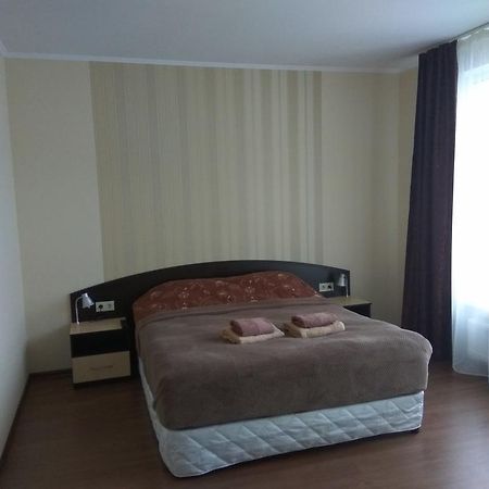 S&M Apartments - Zarichna เคียฟ ภายนอก รูปภาพ
