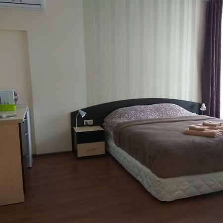 S&M Apartments - Zarichna เคียฟ ภายนอก รูปภาพ
