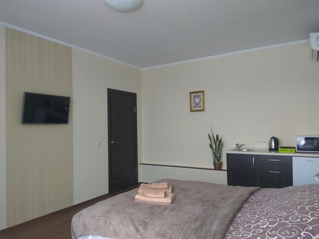 S&M Apartments - Zarichna เคียฟ ภายนอก รูปภาพ